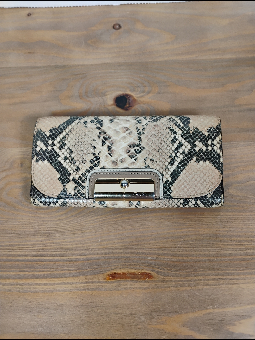 COACH.Snake Leather Wallet - Neutral Beige/Black